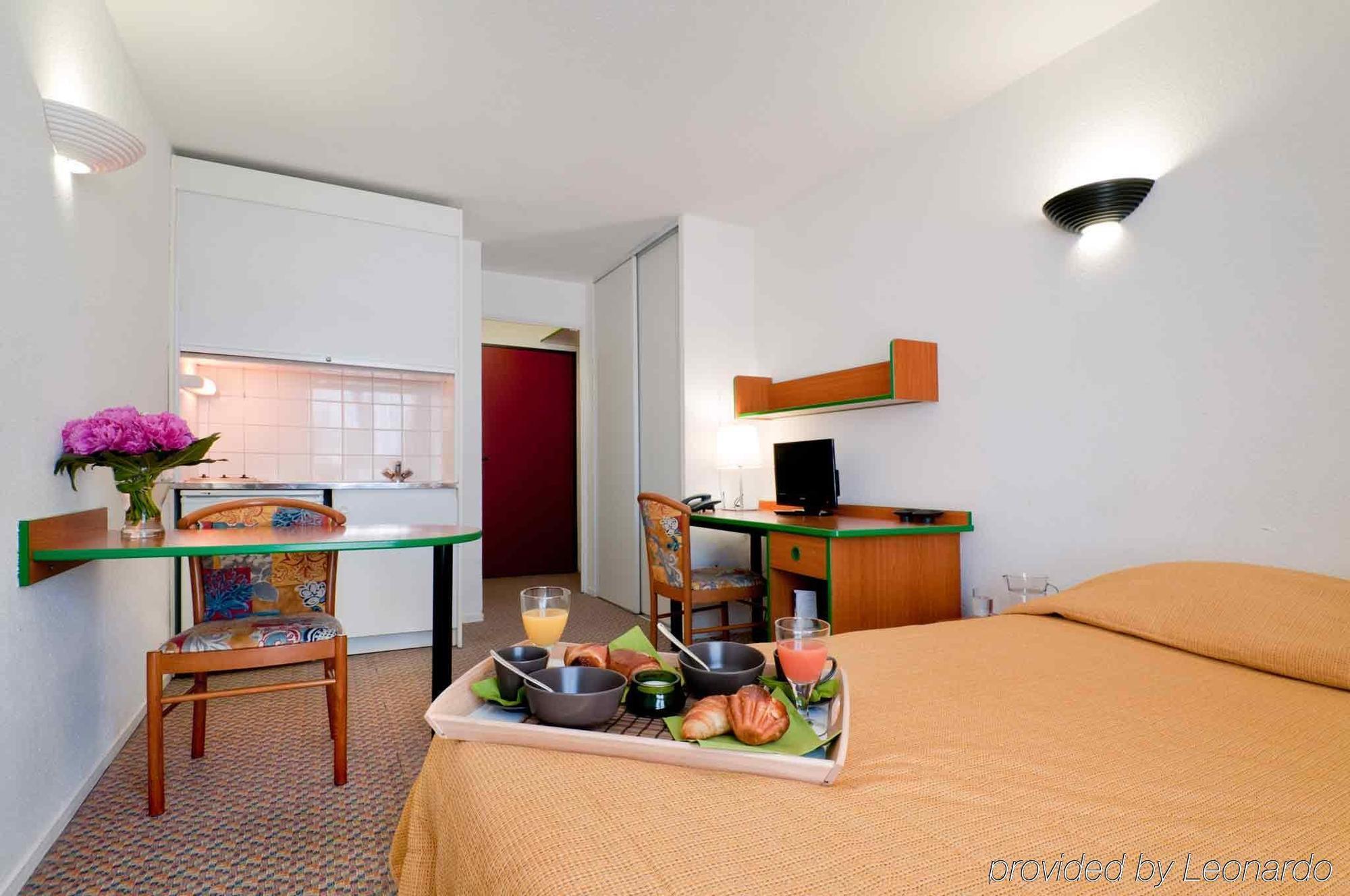 Appart'Hotel Laureades Clermont-Ferrand Centre Jaude Δωμάτιο φωτογραφία