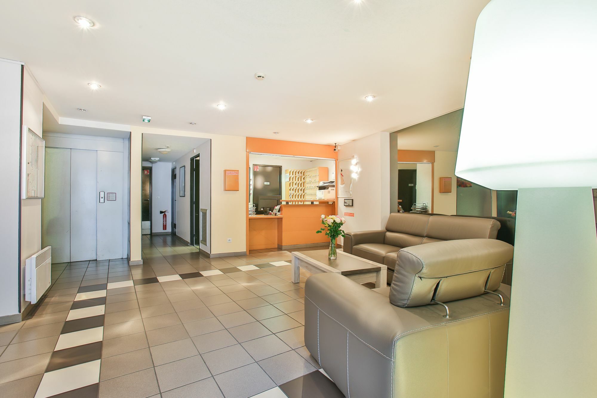 Appart'Hotel Laureades Clermont-Ferrand Centre Jaude Εξωτερικό φωτογραφία